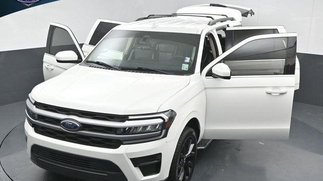 2022 Ford Expedition XLT