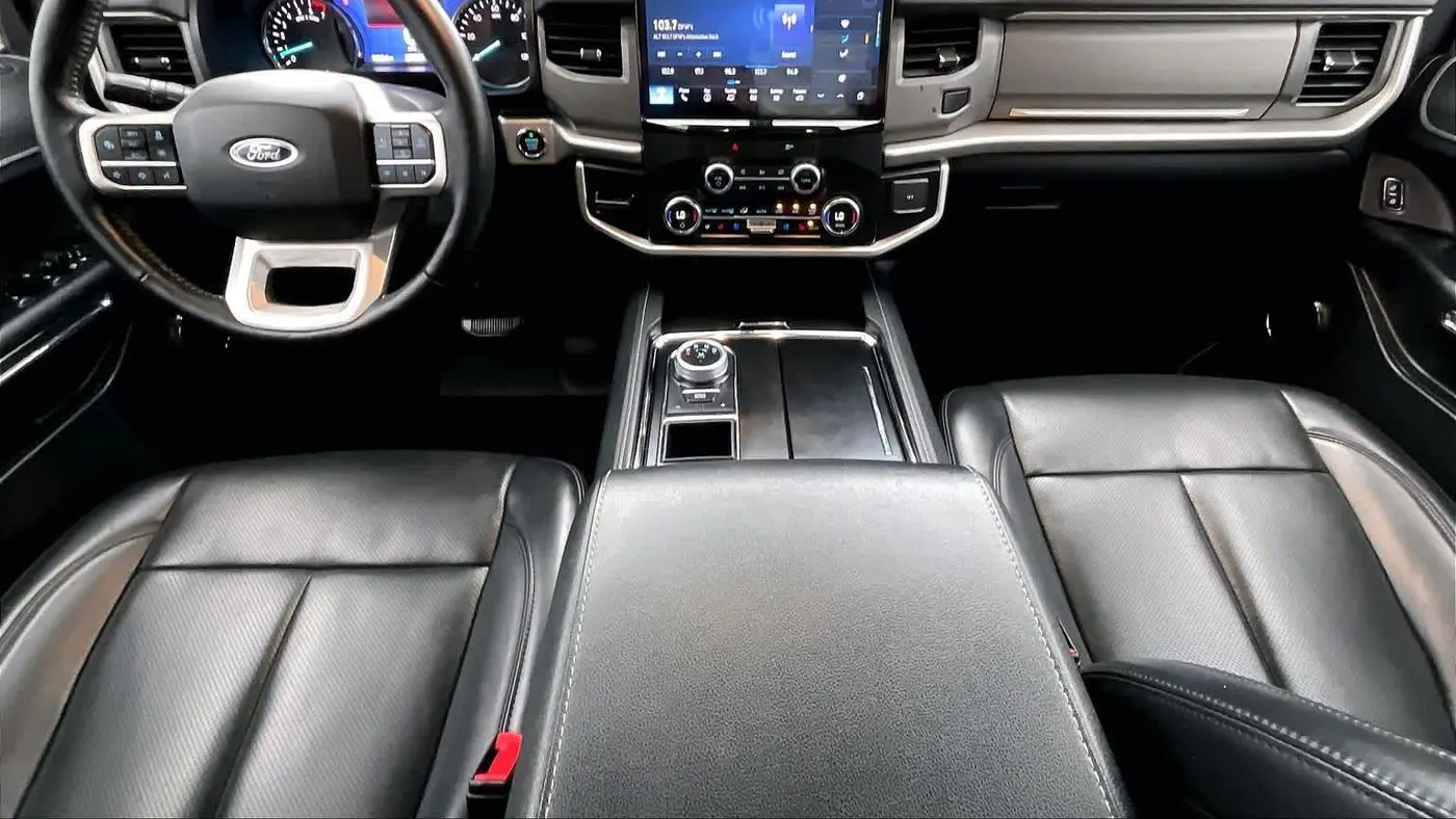 2022 Ford Expedition XLT