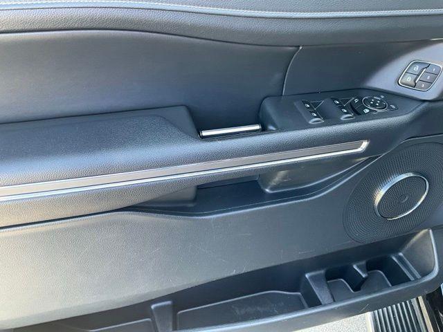 2022 Ford Expedition - $34,796
