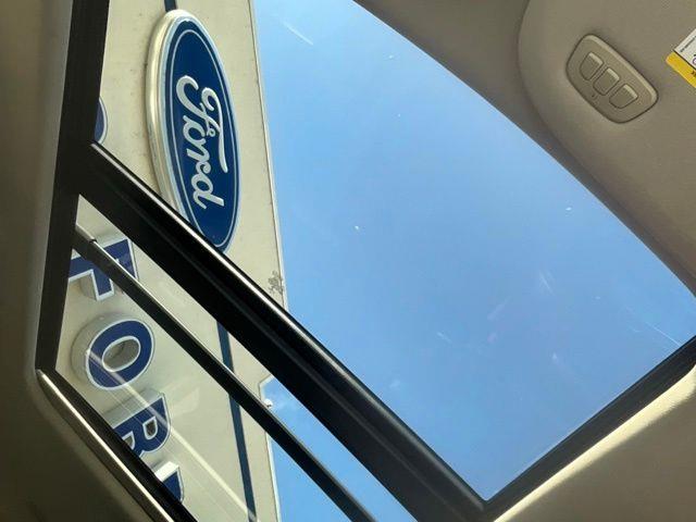 2022 Ford Expedition - $34,796