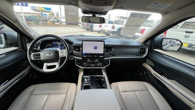 2022 Ford Expedition XLT