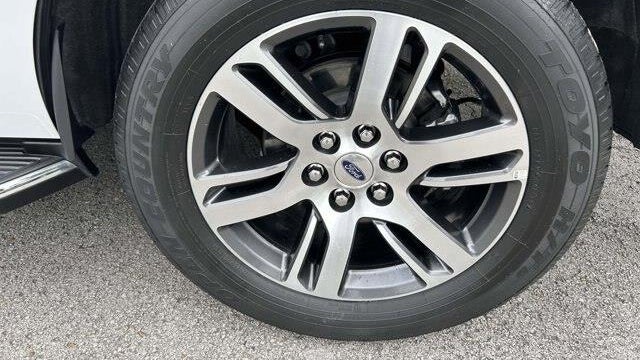 2022 Ford Expedition XLT