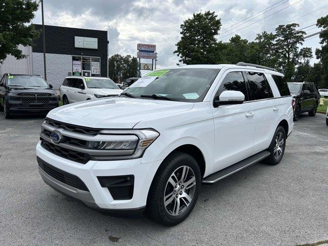 2022 Ford Expedition - $42,994