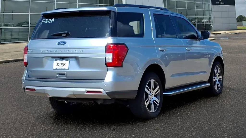 2022 Ford Expedition XLT