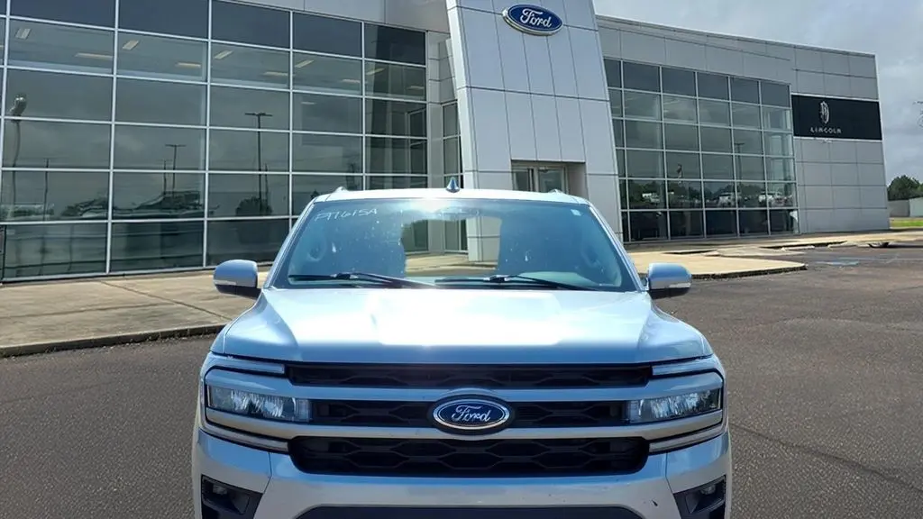 2022 Ford Expedition XLT