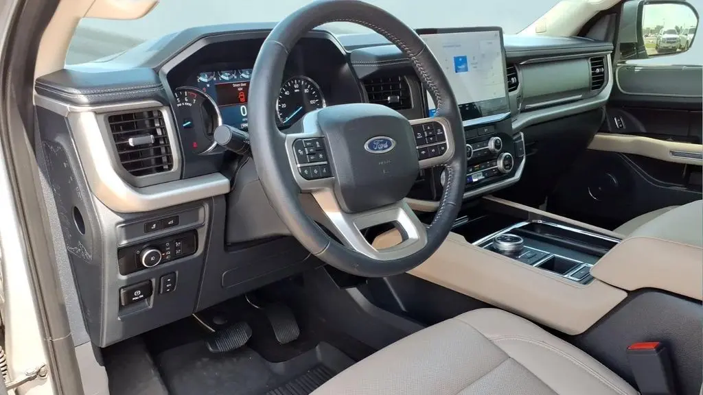2022 Ford Expedition XLT