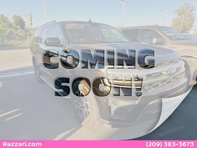 2022 Ford Expedition 4X2 XLT 4DR SUV