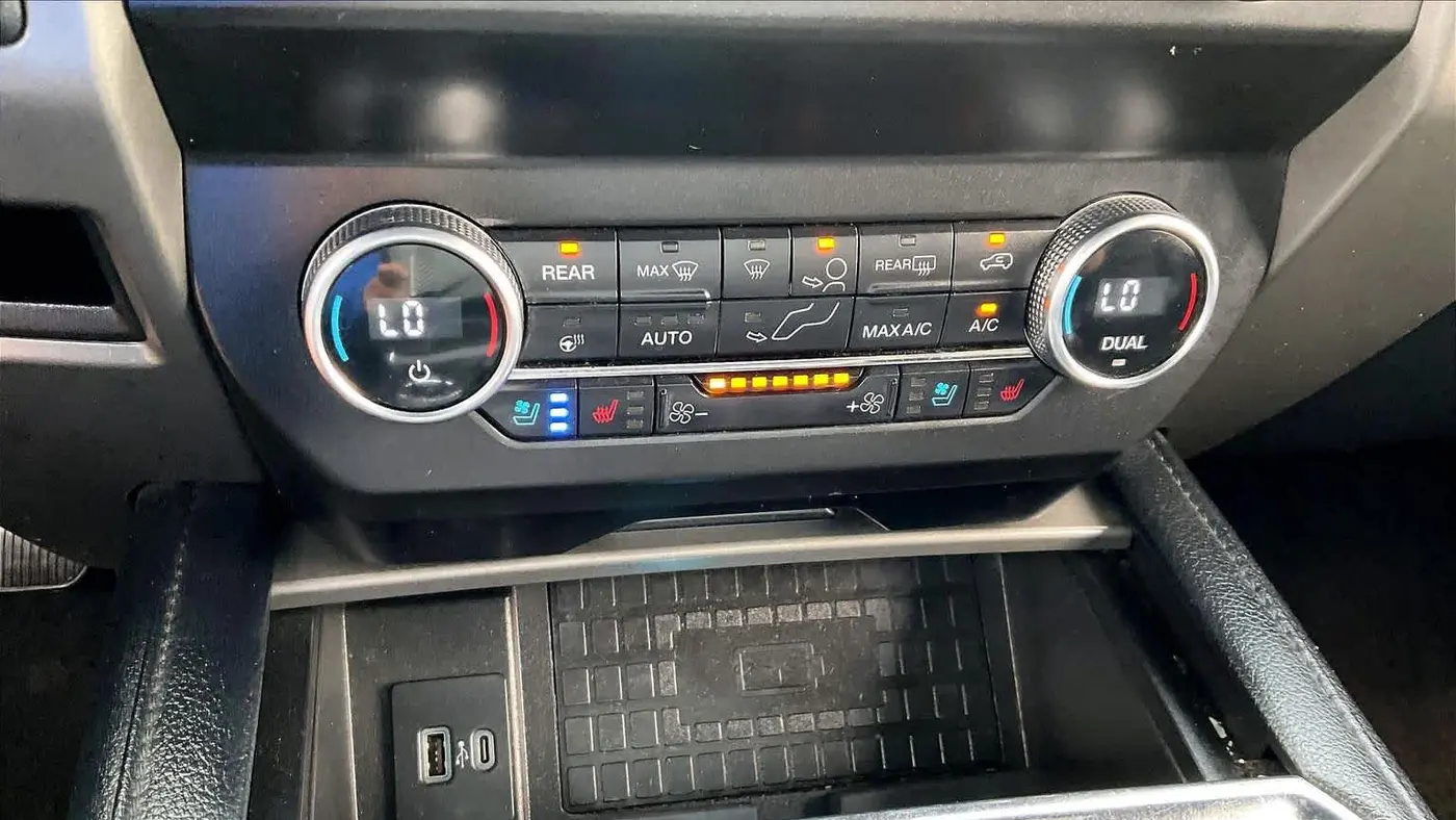 2020 Ford Expedition XLT
