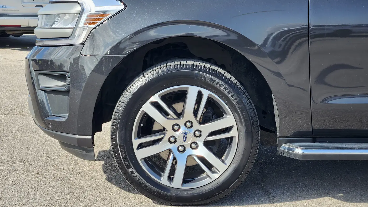 2022 Ford Expedition XLT