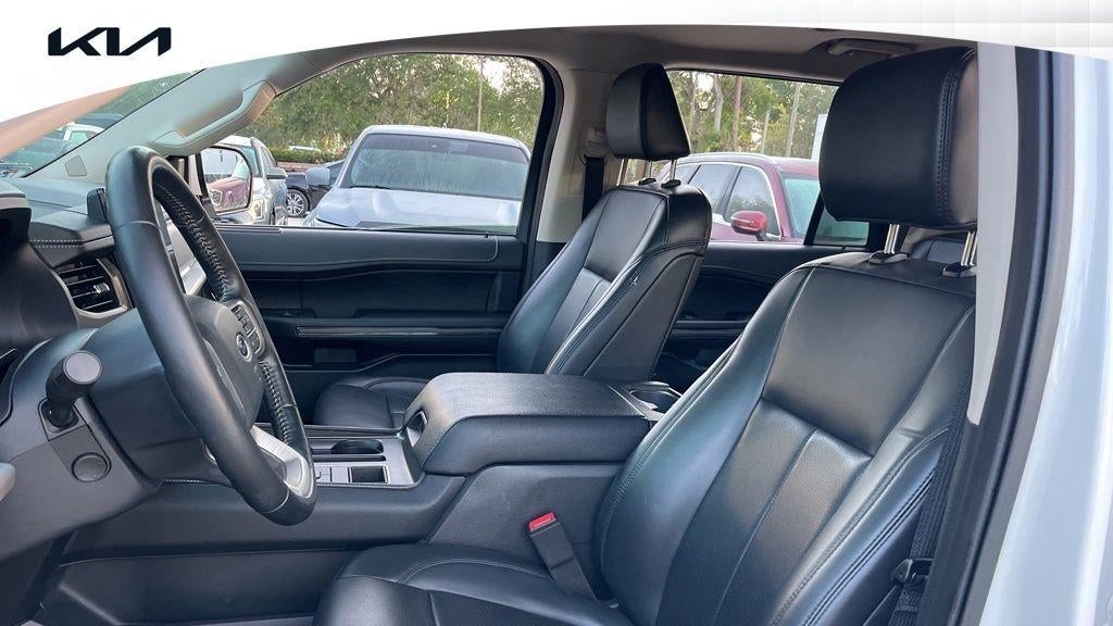 2022 Ford Expedition XLT