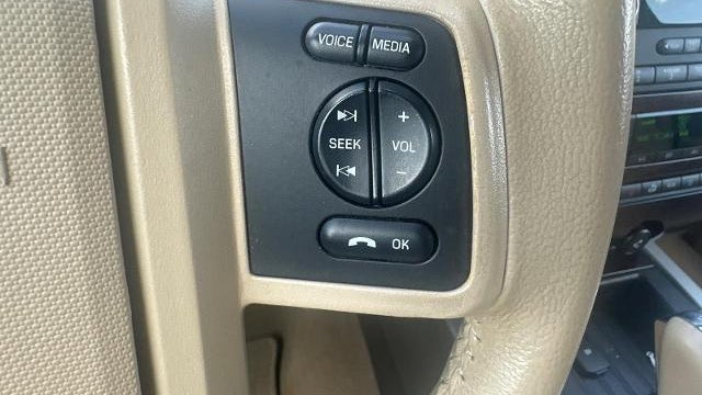 2011 Ford Expedition XLT