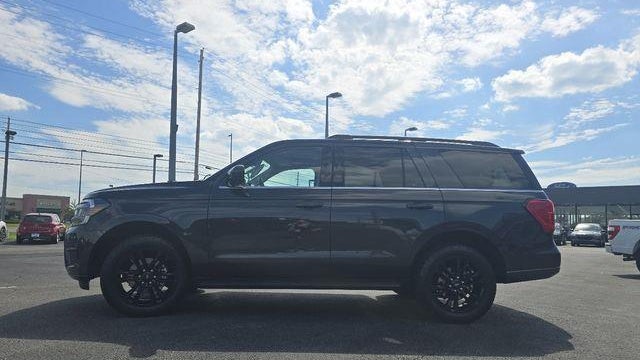 2023 Ford Expedition XLT