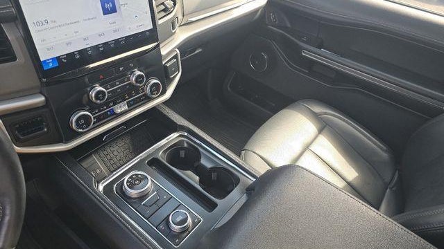 2023 Ford Expedition XLT