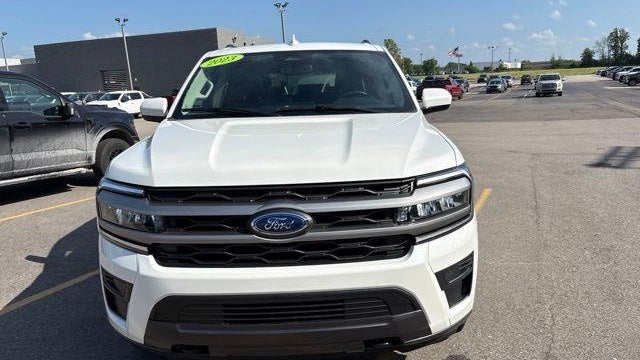 2023 Ford Expedition XLT