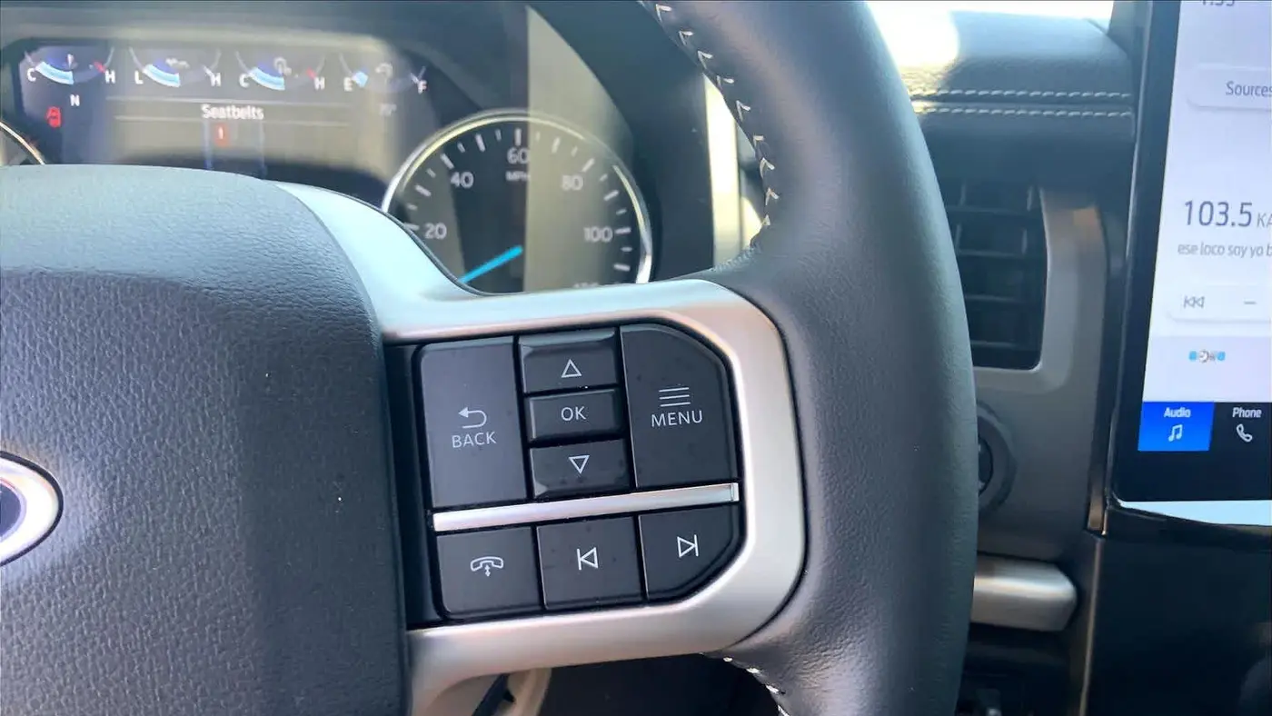 2024 Ford Expedition XLT