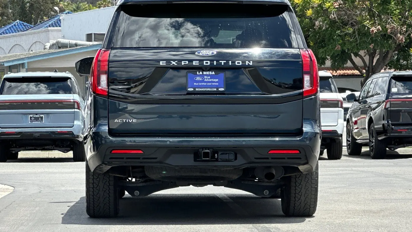 2025 Ford Expedition Active