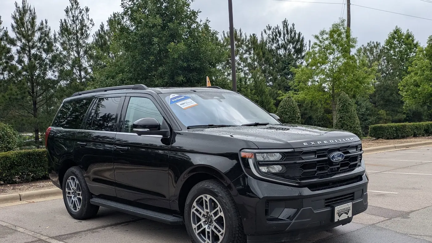 Preowned 2025 Ford Expedition Active for Sale
