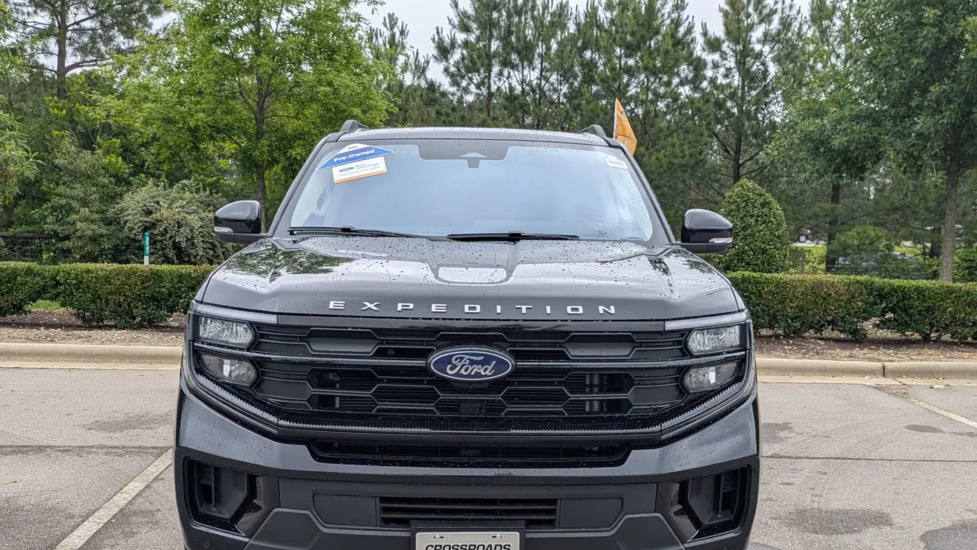 2025 Ford Expedition Active