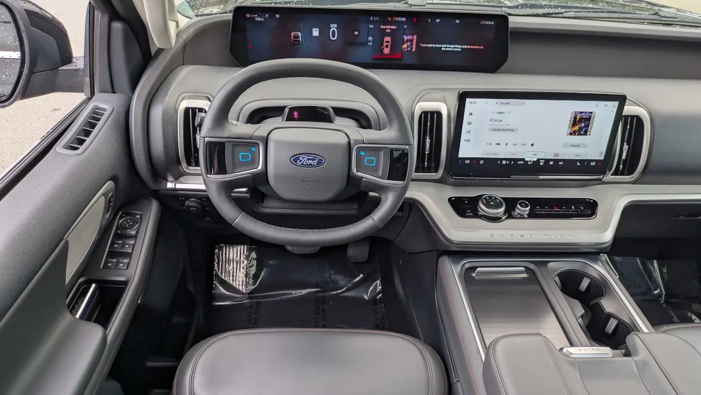 2025 Ford Expedition Active
