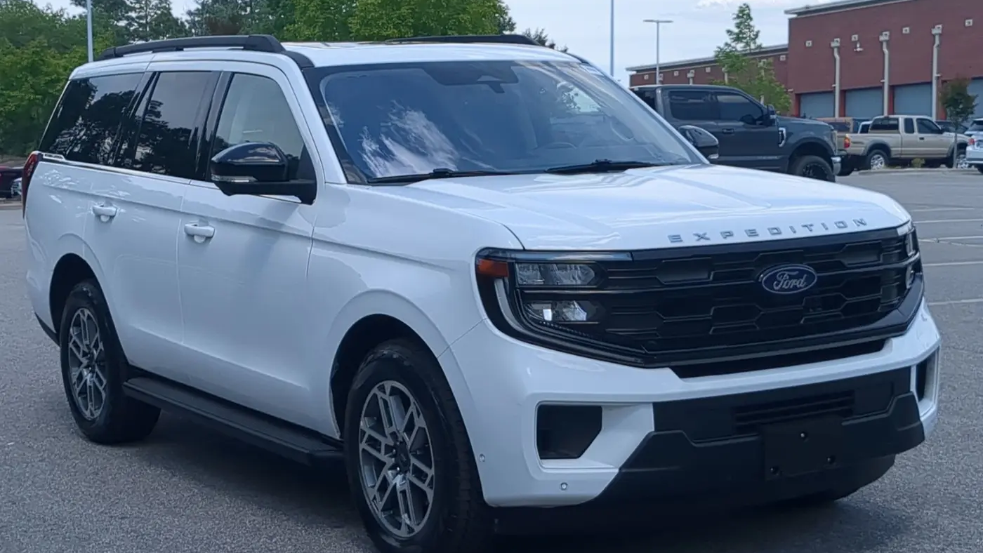 Preowned 2025 Ford Expedition Active for Sale