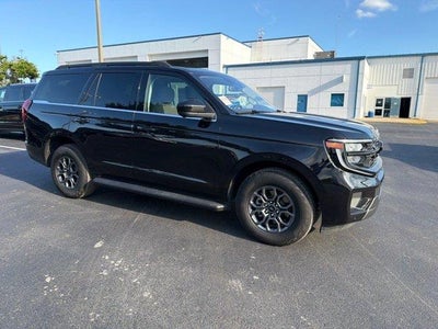 2025 Ford Expedition 4X4 Active 4DR SUV