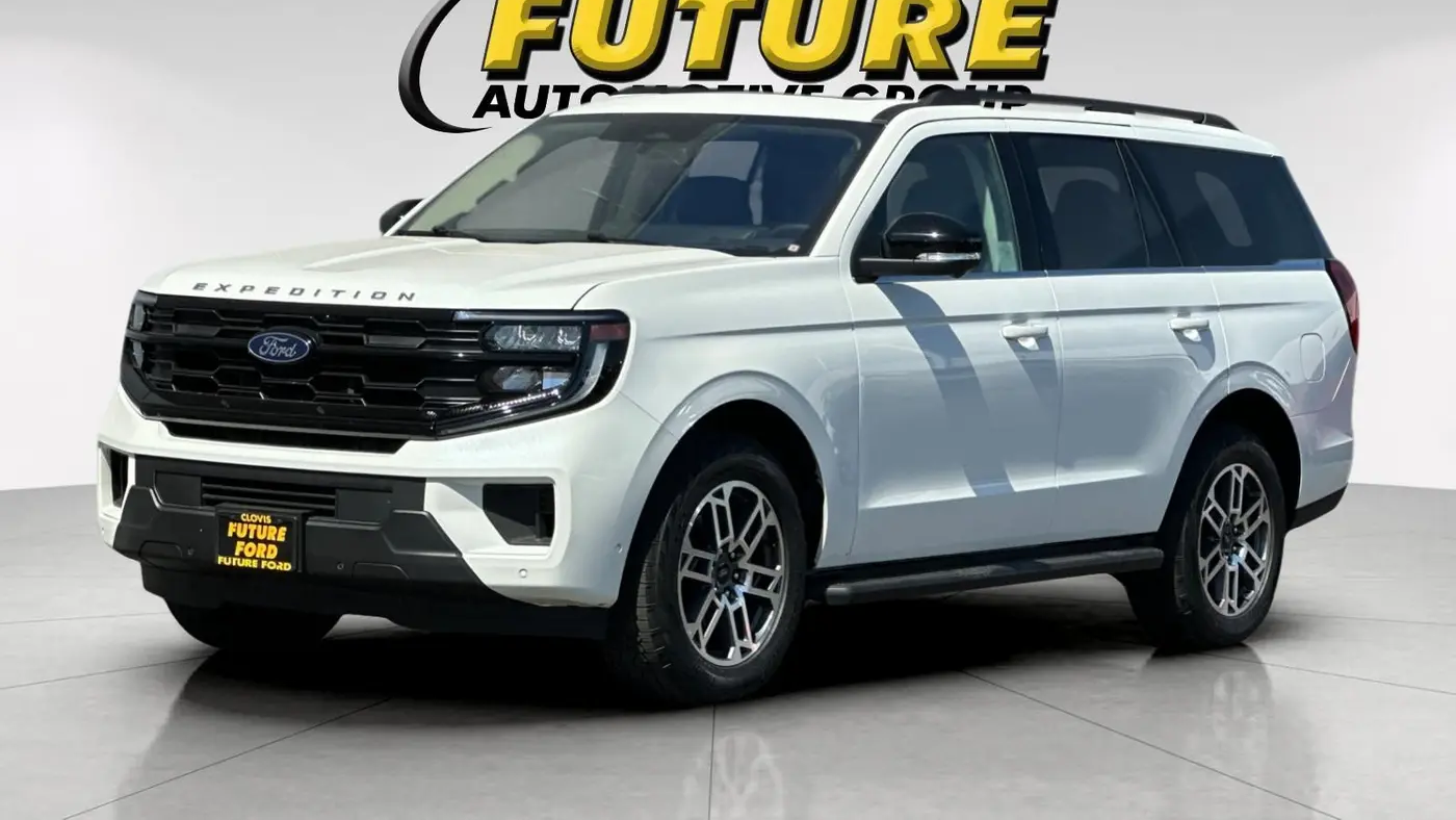 2025 Ford Expedition Active