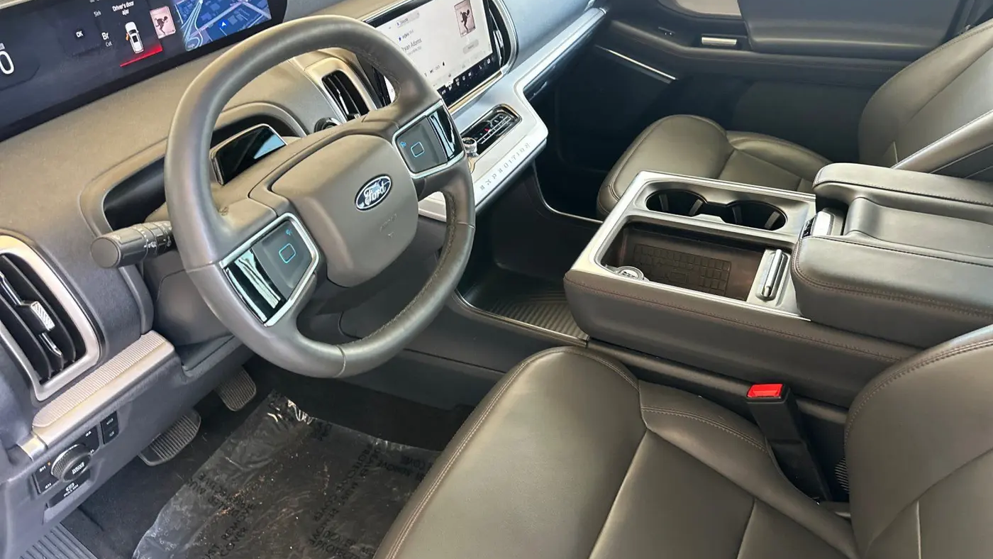 2025 Ford Expedition Active