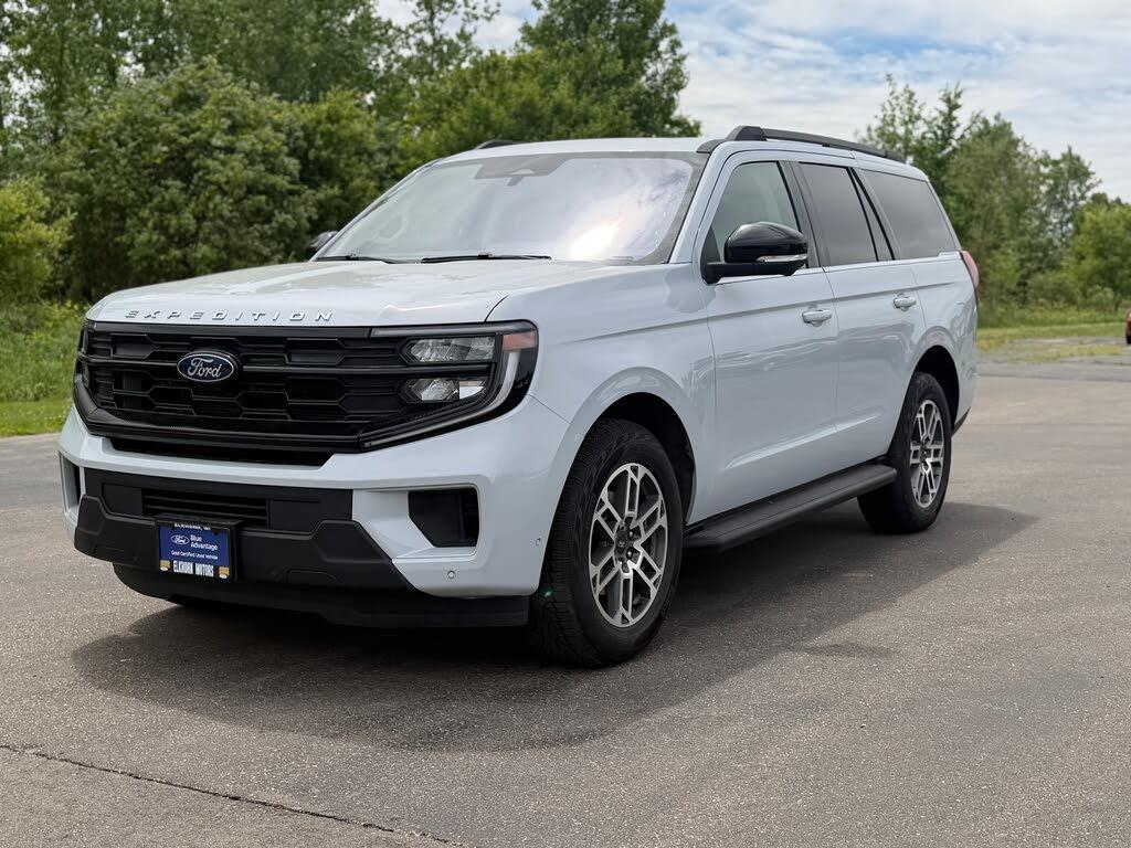 2025 Ford Expedition - $60,995