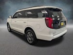 2025 Expedition Thumbnail 6