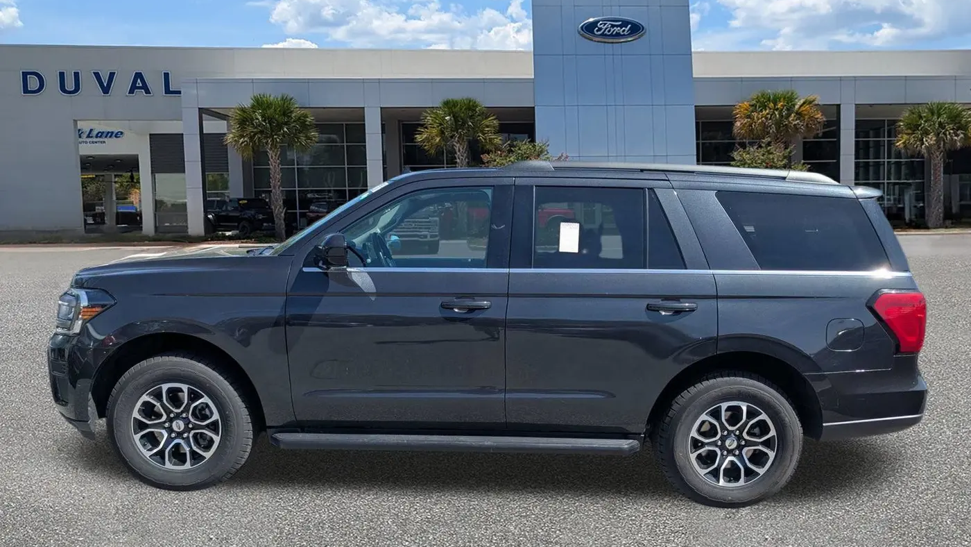 2024 Ford Expedition XLT