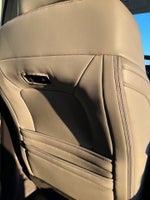 2025 Expedition Thumbnail 35