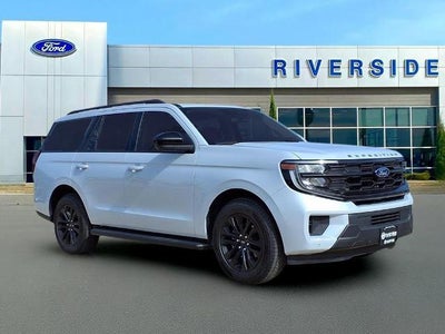 2025 Ford Expedition 4X4 Active 4DR SUV