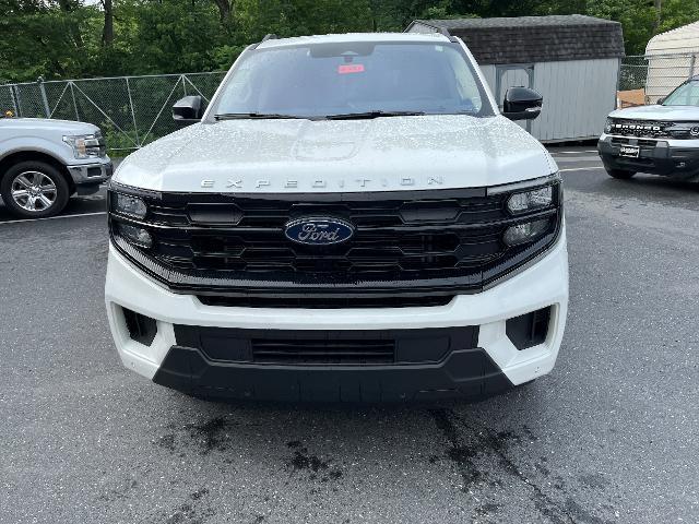 2025 Ford Expedition - $53,800