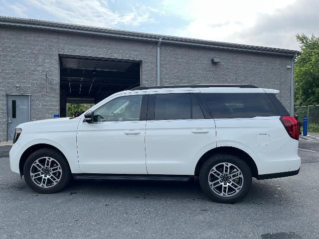 2025 Ford Expedition - $53,800