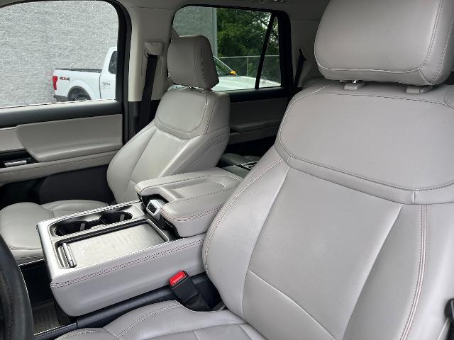 2025 Ford Expedition - $53,800