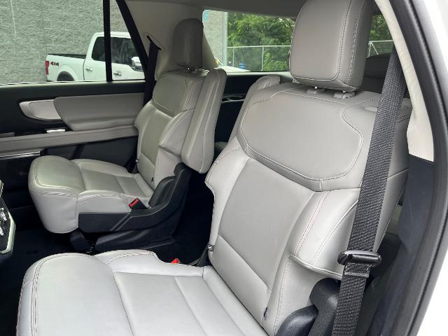 2025 Ford Expedition - $53,800