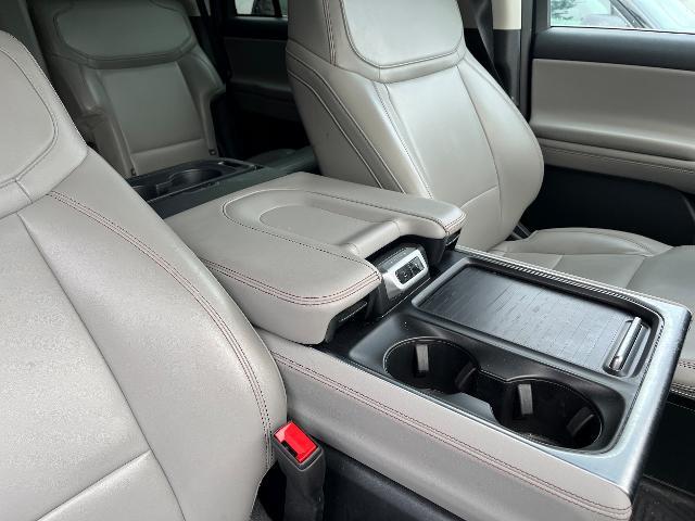 2025 Ford Expedition - $53,800