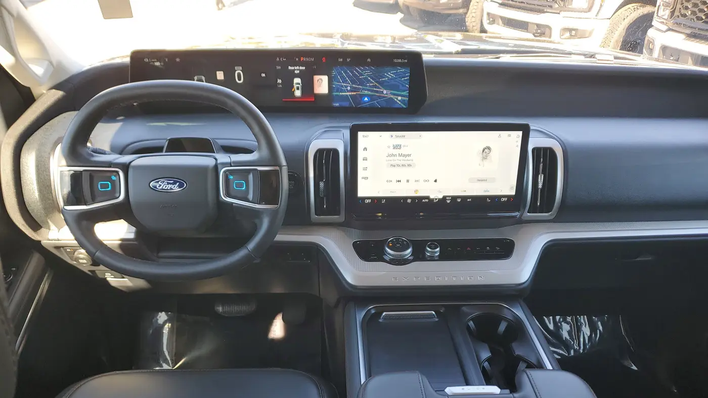 2025 Ford Expedition Active