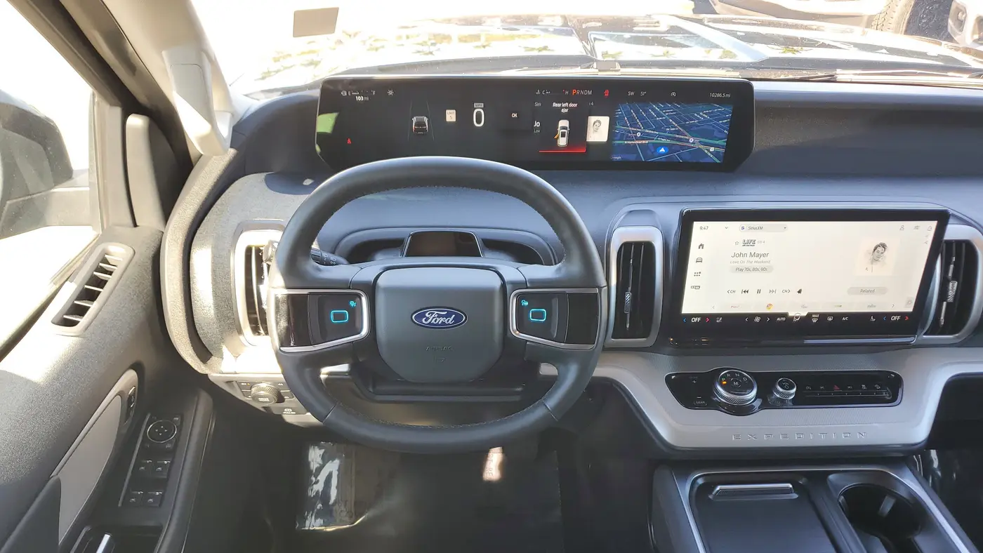 2025 Ford Expedition Active