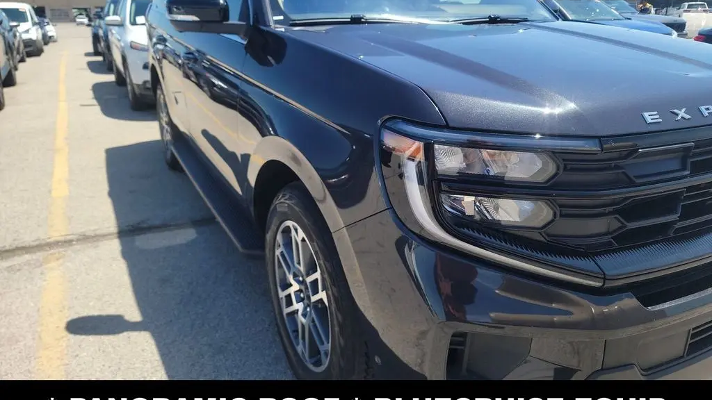 2025 Ford Expedition Active