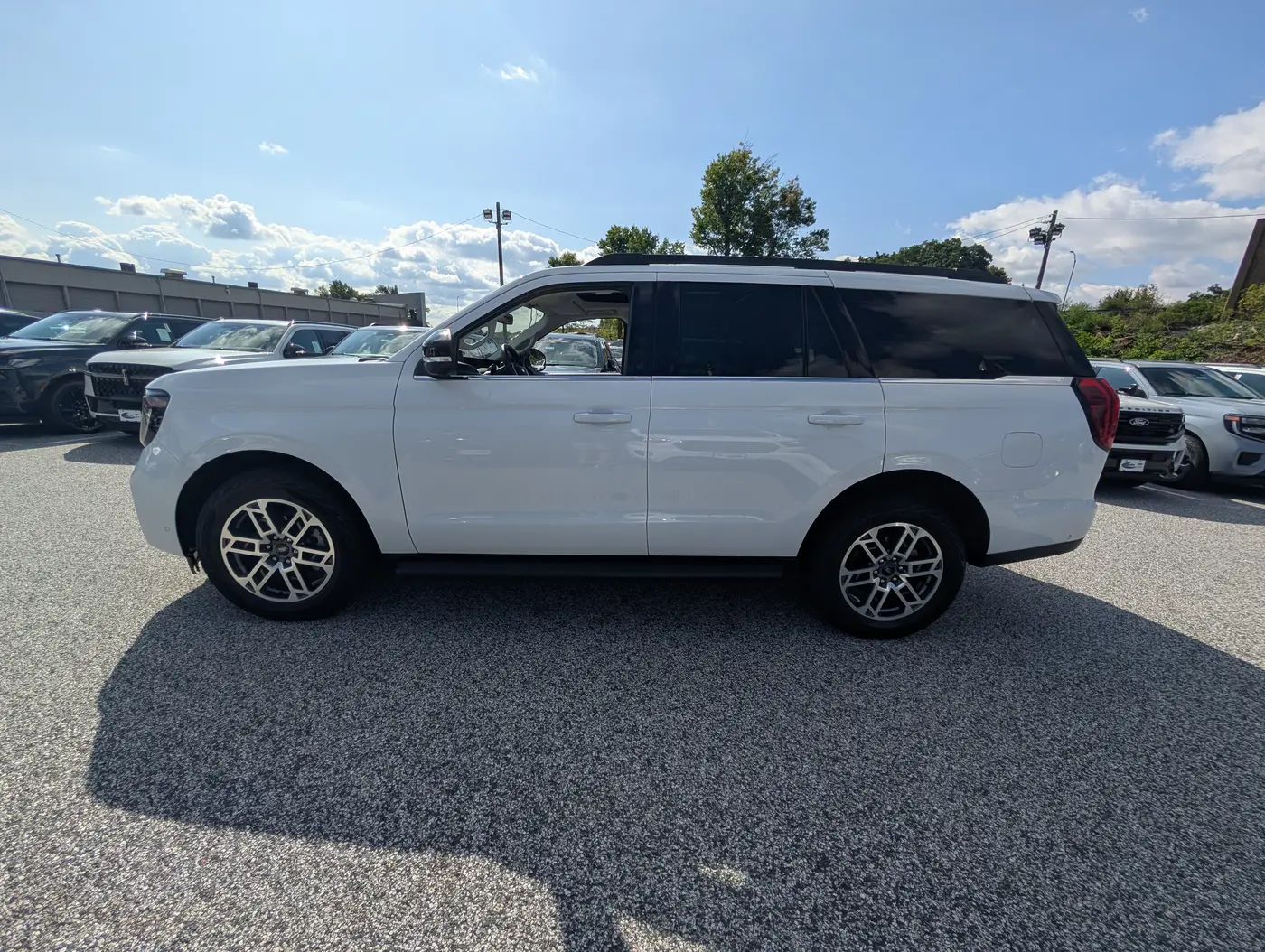 2025 Ford Expedition - $54,500