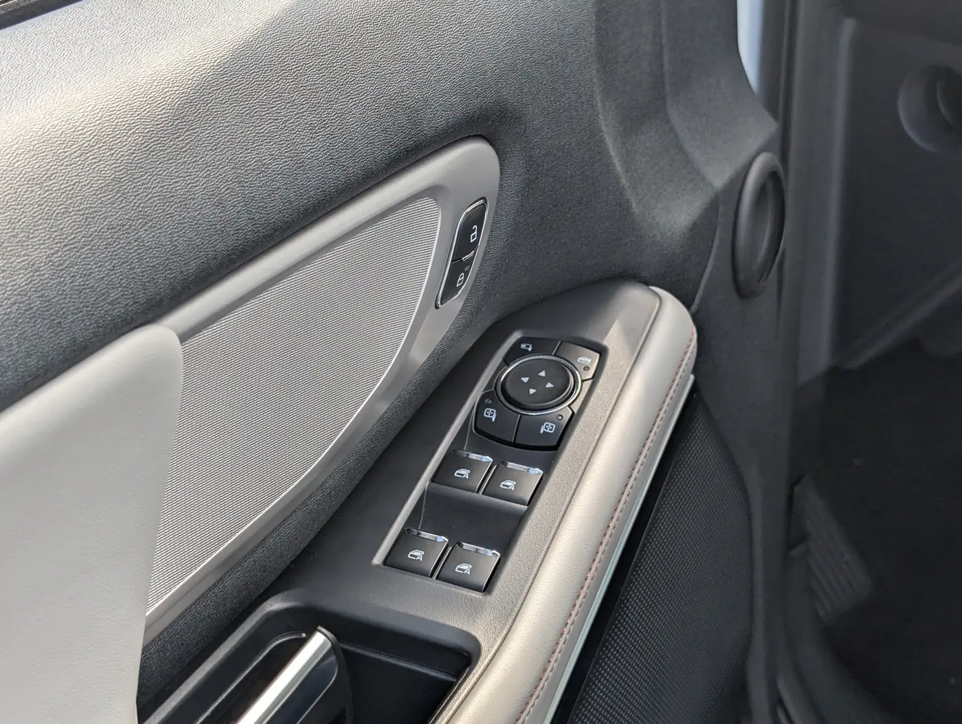 2025 Ford Expedition - $54,500