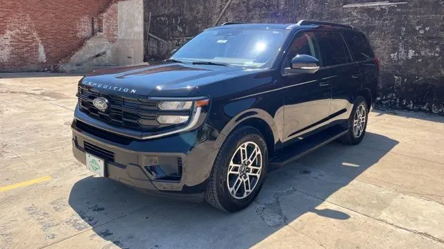 Preowned 2025 Ford Expedition Active for Sale
