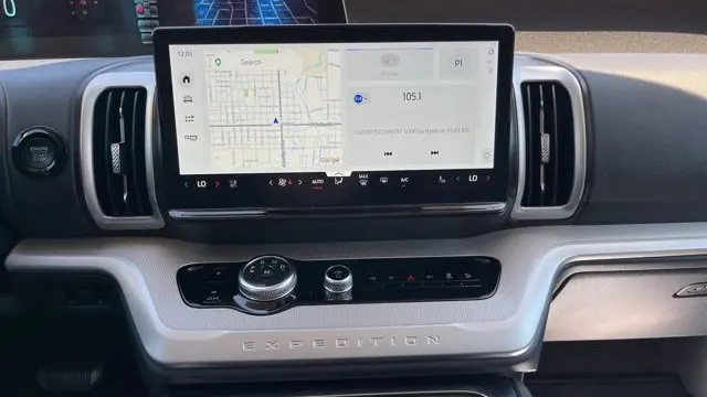 2025 Ford Expedition Active