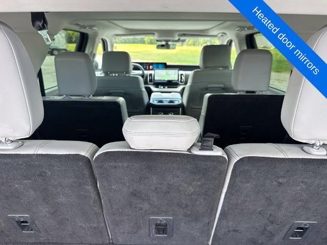 2025 Ford Expedition - $58,500