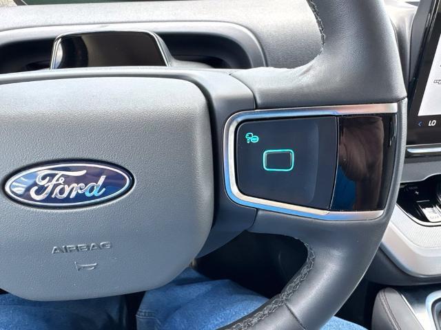 2025 Ford Expedition - $58,500