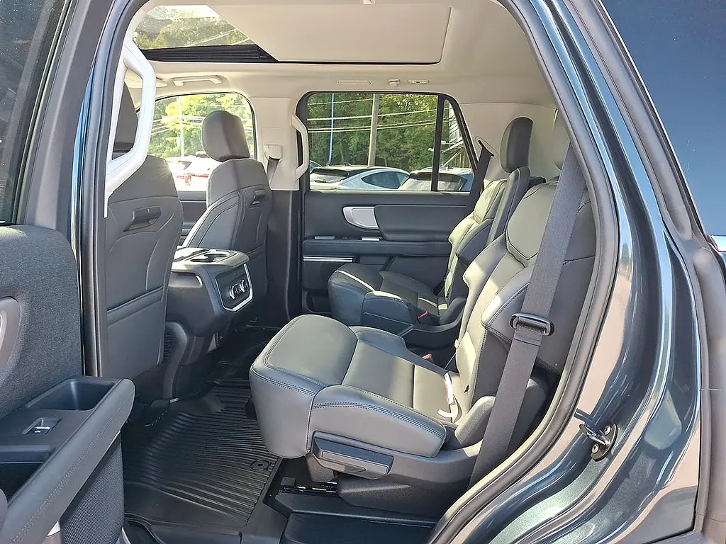 2026 Ford Expedition - $68,995