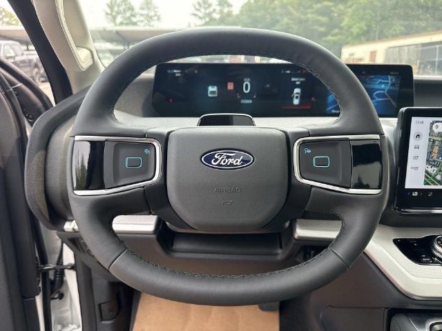 2027 Ford Expedition - $72,054