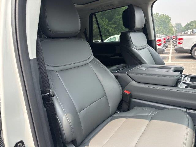 2027 Ford Expedition - $72,054