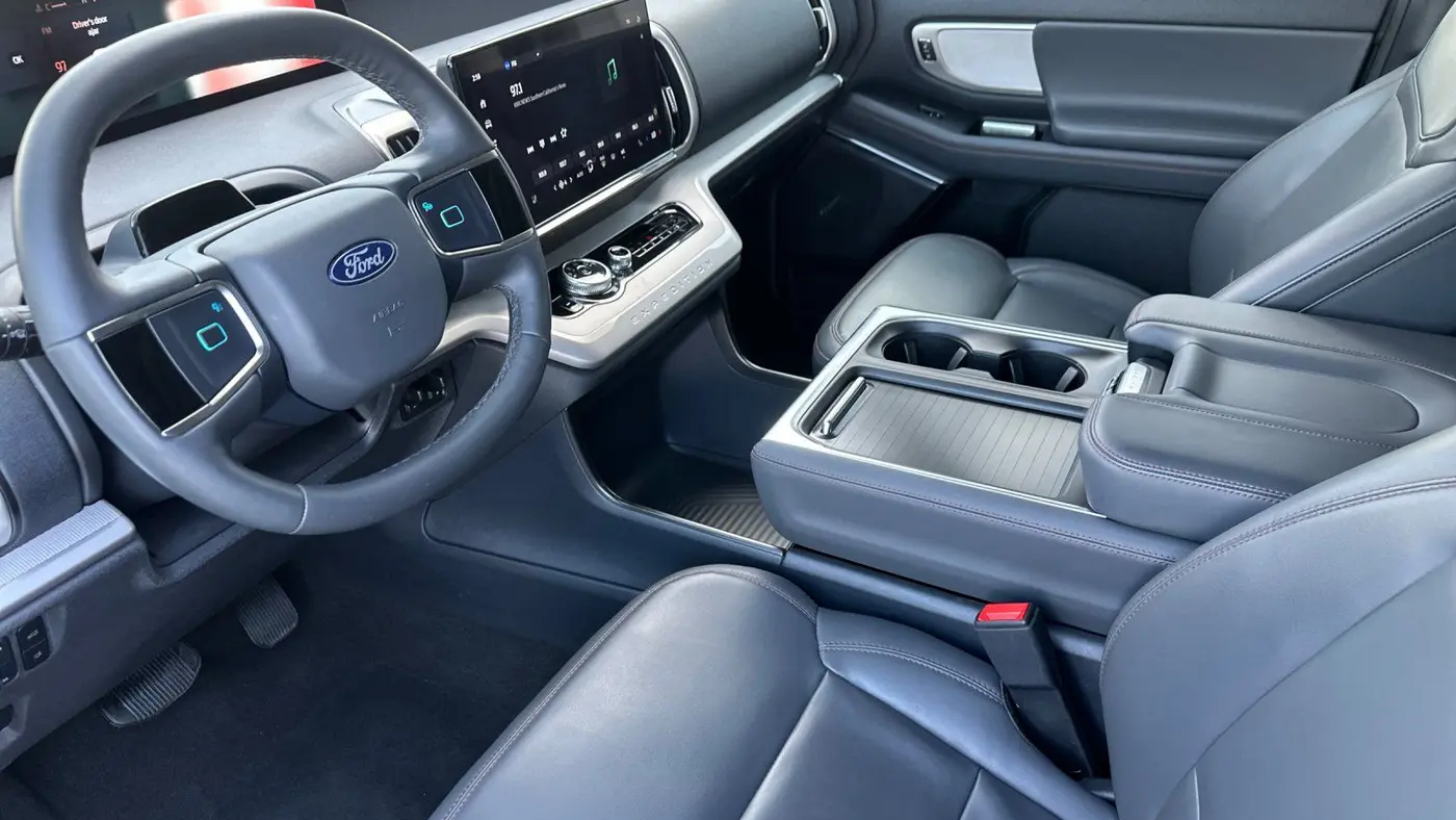 2025 Ford Expedition Active